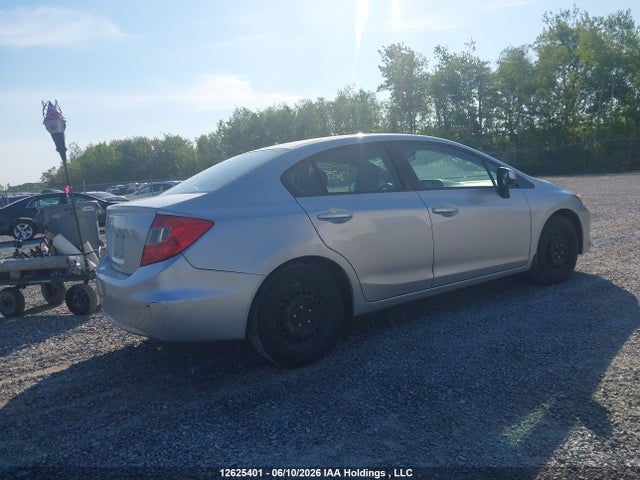 Продаж на аукціоні авто 2012 Honda Civic Lx, vin: 2HGFB2F48CH058093, номер лоту: 12625401
