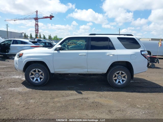 2014 Toyota 4runner Sr5 V6 მანქანა იყიდება აუქციონზე, vin: JTEBU5JR7E5191705, აუქციონის ნომერი: 12625410