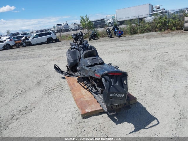 2BPSCELF3LV000119 Skidoo Skidoo