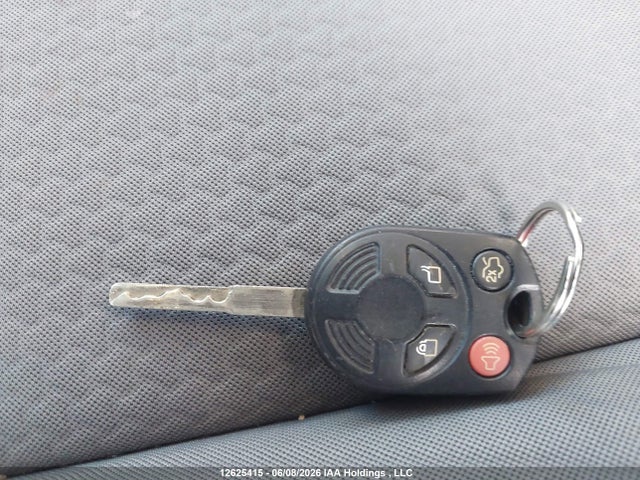12625415 :رقم المزاد ، 1FMCU9G96HUD31532 vin ، 2017 Ford Escape Se مزاد بيع