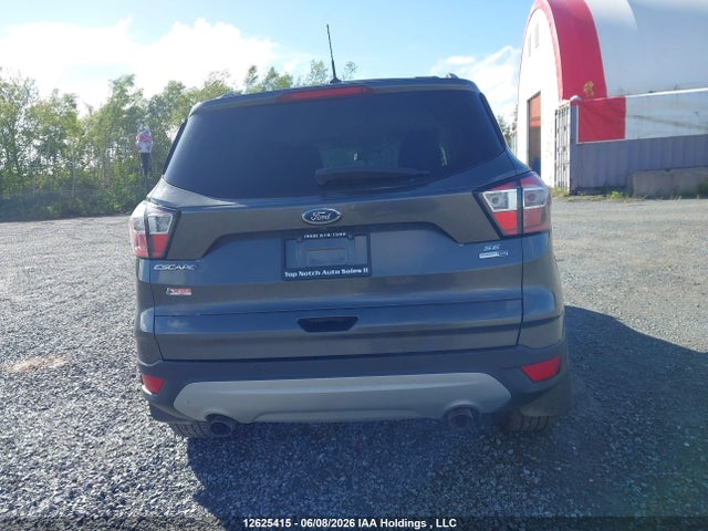 12625415 :رقم المزاد ، 1FMCU9G96HUD31532 vin ، 2017 Ford Escape Se مزاد بيع