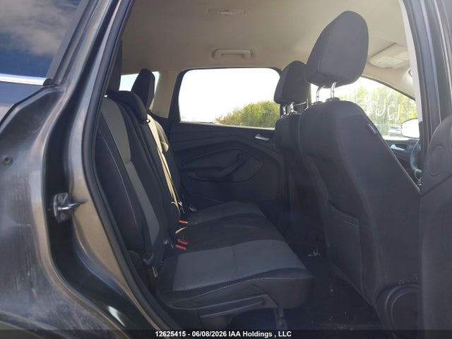 12625415 :رقم المزاد ، 1FMCU9G96HUD31532 vin ، 2017 Ford Escape Se مزاد بيع