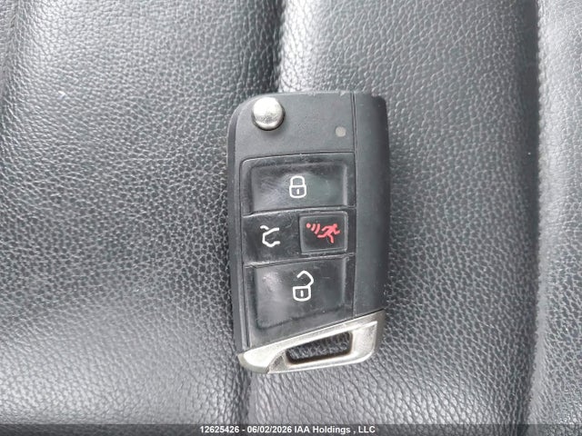 3VWM17AU8JM765459 Volkswagen Golf Alltrack S/se