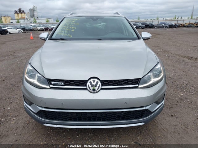 3VWM17AU8JM765459 Volkswagen Golf Alltrack S/se