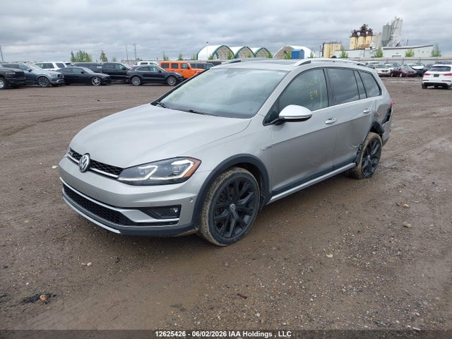 3VWM17AU8JM765459 Volkswagen Golf Alltrack S/se