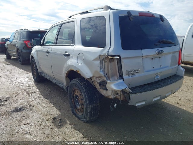 2012 Ford Escape Xlt მანქანა იყიდება აუქციონზე, vin: 1FMCU0D77CKA00316, აუქციონის ნომერი: 12625428