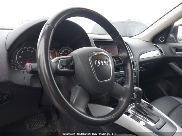 2012 Audi Q5 2.0t Premium Plus მანქანა იყიდება აუქციონზე, vin: WA1VFCFP5CA081239, აუქციონის ნომერი: 12625492
