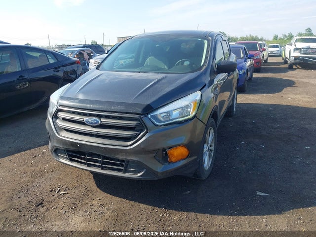 Ford ESCAPE S 2017 1FMCU9FD2HUB18938 Image 2