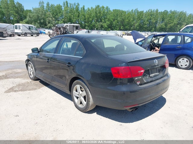 3VWD07AJ5EM245234 Volkswagen Jetta 1.8 Tsi Comfortline