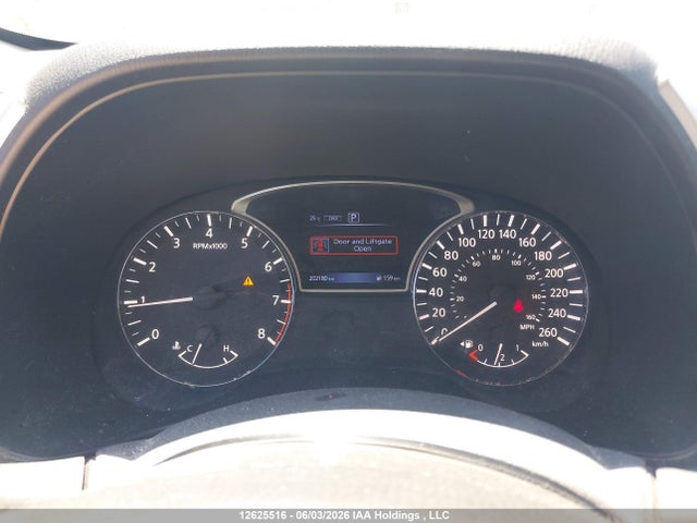 Продажа на аукционе авто 2017 Nissan Pathfinder Platinum/s/sl/sv, vin: 5N1DR2MM6HC697650, номер лота: 12625516