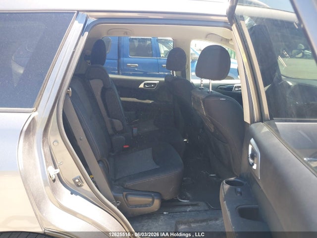 Продажа на аукционе авто 2017 Nissan Pathfinder Platinum/s/sl/sv, vin: 5N1DR2MM6HC697650, номер лота: 12625516