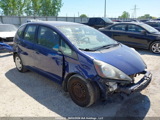 2013 Honda Fit Dx-a მანქანა იყიდება აუქციონზე, vin: LUCGE8H30D3001839, აუქციონის ნომერი: 12625519