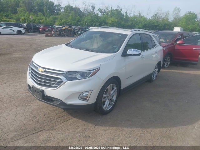 Chevrolet Equinox Premier 2018 2GNAXWEX2J6150359 Image 2