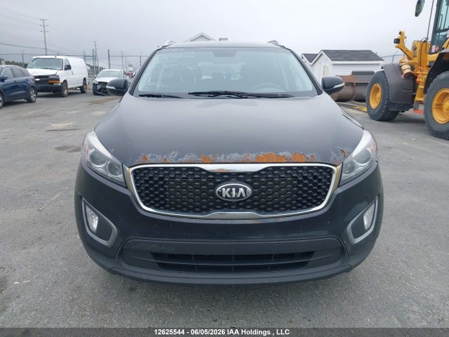 Продажа на аукционе авто 2016 Kia Sorento Lx/l, vin: 5XYPGDA38GG161243, номер лота: 12625544