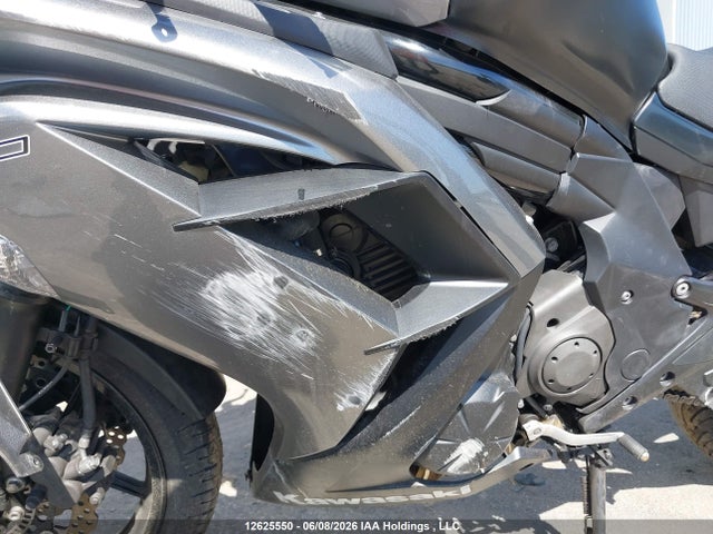 JKAEXEF1XEDA16993 Kawasaki Ex650 F