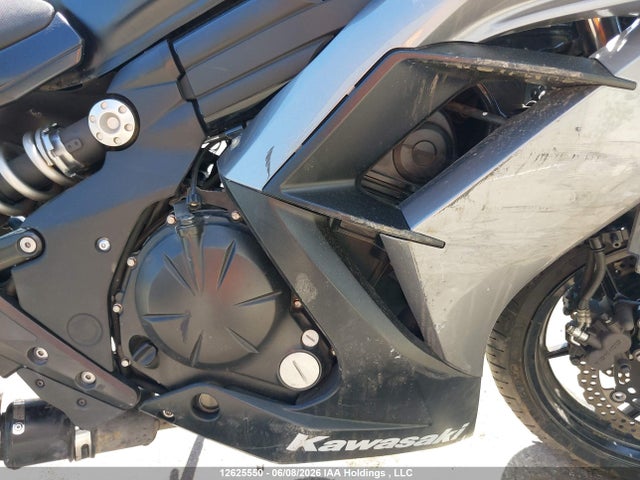 JKAEXEF1XEDA16993 Kawasaki Ex650 F