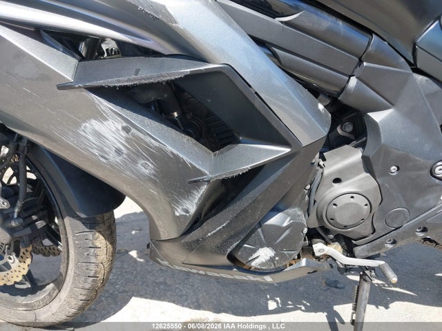 JKAEXEF1XEDA16993 Kawasaki Ex650 F