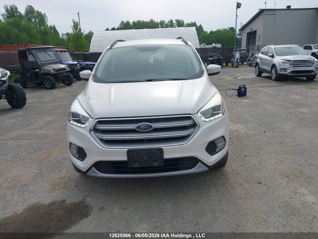 1FMCU9GD1HUE60931 Ford ESCAPE SE