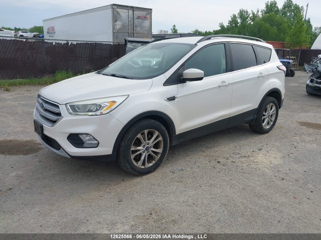 1FMCU9GD1HUE60931 Ford ESCAPE SE
