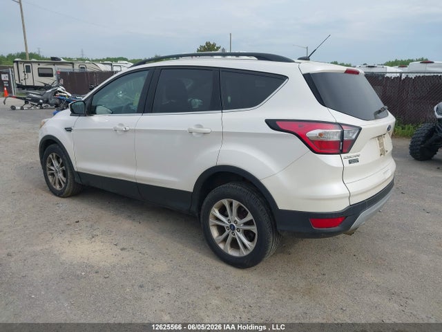 1FMCU9GD1HUE60931 Ford ESCAPE SE