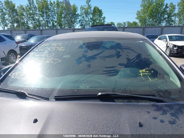 Chrysler 200 C 2015 1C3CCCEG4FN632267 Image 18