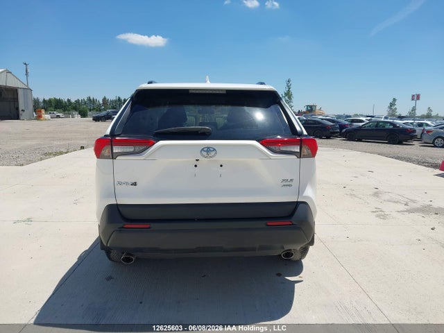 Toyota Rav4 Xle 2021 2T3R1RFV8MC214183 Image 16