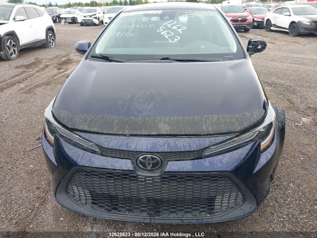 5YFBPMBE6NP351870 Toyota COROLLA LE