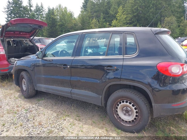 2009 Volkswagen Tiguan Se/sel მანქანა იყიდება აუქციონზე, vin: NVGBV95N29W004592, აუქციონის ნომერი: 12625644