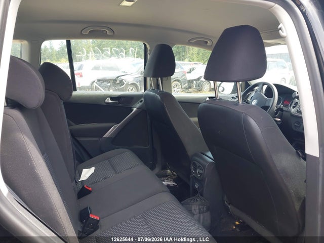 2009 Volkswagen Tiguan Se/sel მანქანა იყიდება აუქციონზე, vin: NVGBV95N29W004592, აუქციონის ნომერი: 12625644