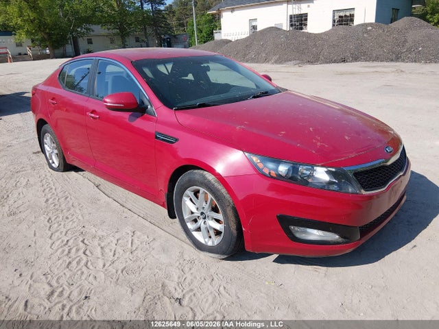 2013 Kia Optima მანქანა იყიდება აუქციონზე, vin: KNAGM4A78D5402246, აუქციონის ნომერი: 12625649