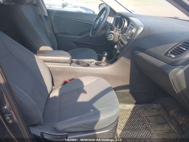 2015 Kia Optima მანქანა იყიდება აუქციონზე, vin: KNAGM4A75F5612032, აუქციონის ნომერი: 12625651