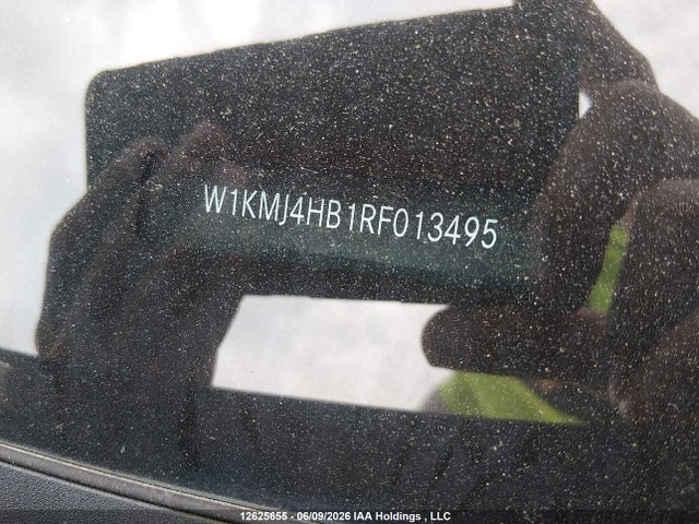 Продаж на аукціоні авто 2024 Mercedes-benz Cle 300 4matic, vin: W1KMJ4HB1RF013495, номер лоту: 12625655