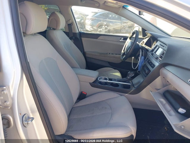 5NPE24AF7FH120416 Hyundai SONATA SE
