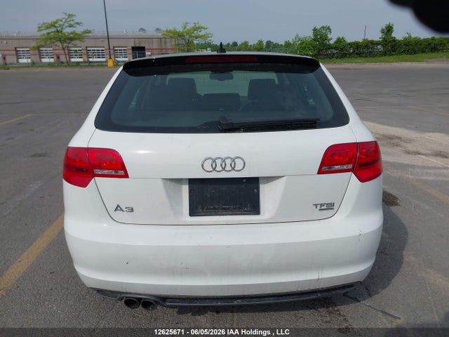 2012 Audi A3 Premium Plus მანქანა იყიდება აუქციონზე, vin: WAUMFCFM5CA143565, აუქციონის ნომერი: 12625671