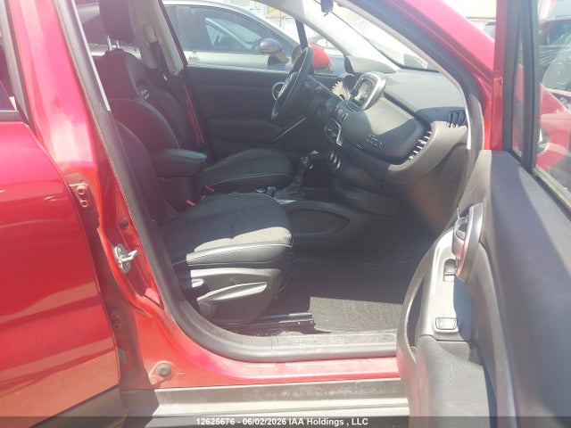 2017 Fiat 500x Trekking მანქანა იყიდება აუქციონზე, vin: ZFBCFXCB0HP580504, აუქციონის ნომერი: 12625676