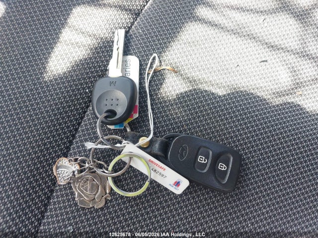 2013 Hyundai Accent Gls/gs მანქანა იყიდება აუქციონზე, vin: KMHCT5AE6DU112341, აუქციონის ნომერი: 12625678
