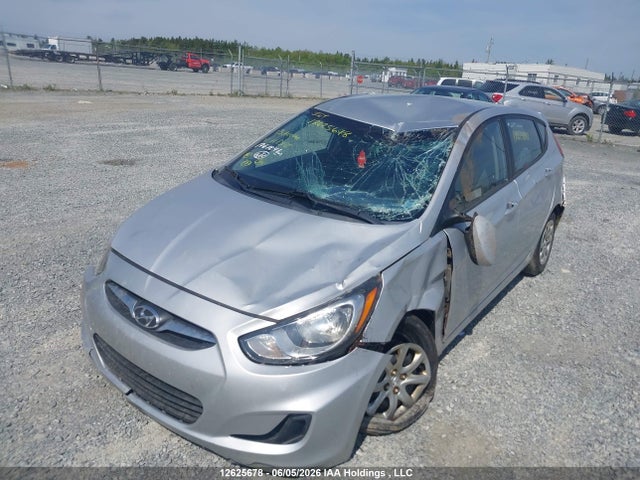 2013 Hyundai Accent Gls/gs მანქანა იყიდება აუქციონზე, vin: KMHCT5AE6DU112341, აუქციონის ნომერი: 12625678