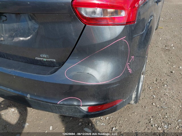 Ford FOCUS SE 2015 1FADP3K22FL211601 Image 21