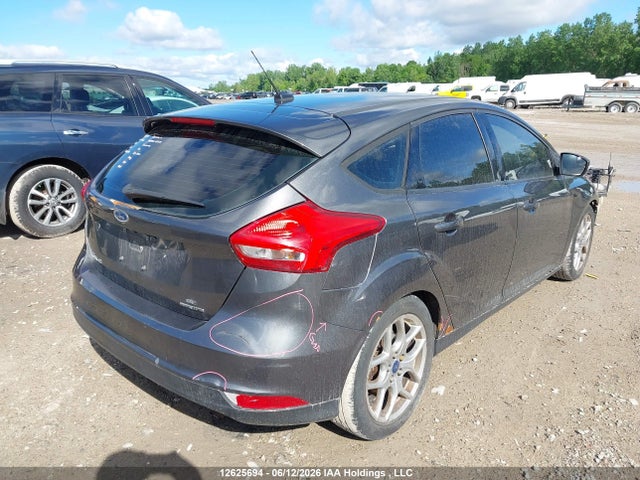 Ford FOCUS SE 2015 1FADP3K22FL211601 Image 4