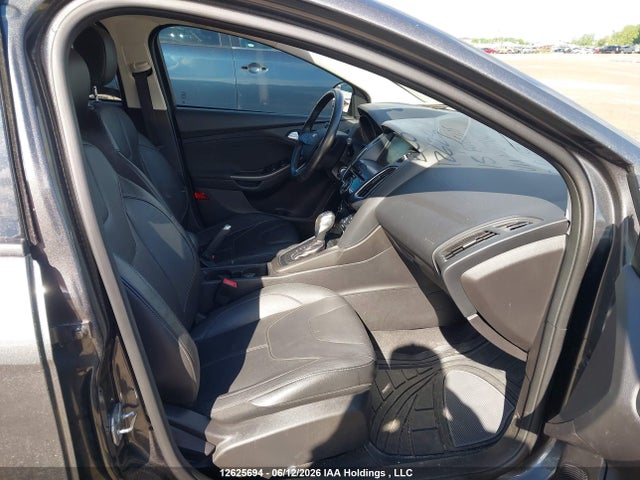 Ford FOCUS SE 2015 1FADP3K22FL211601 Image 5