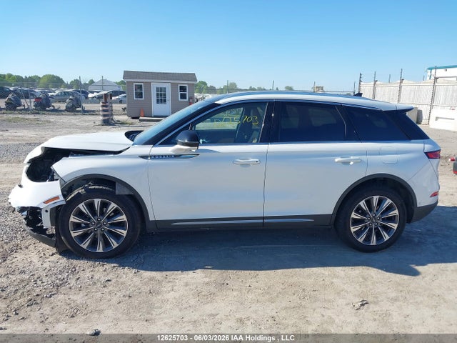 Продажа на аукционе авто 2022 Lincoln Corsair Reserve, vin: 5LMCJ2D9XNUL34639, номер лота: 12625703