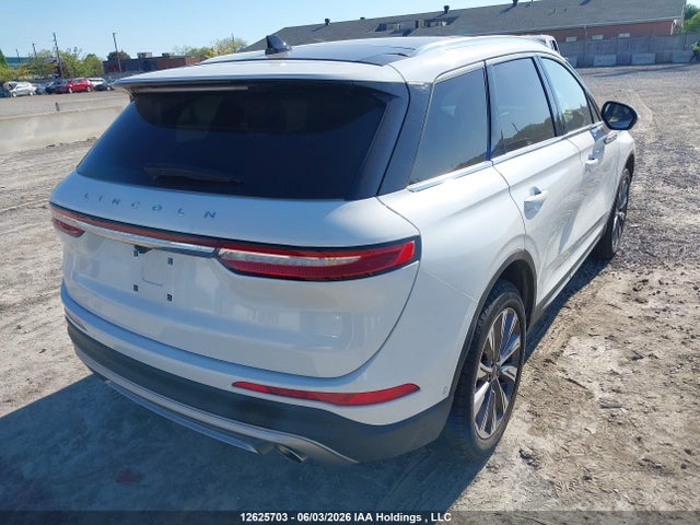 Продажа на аукционе авто 2022 Lincoln Corsair Reserve, vin: 5LMCJ2D9XNUL34639, номер лота: 12625703