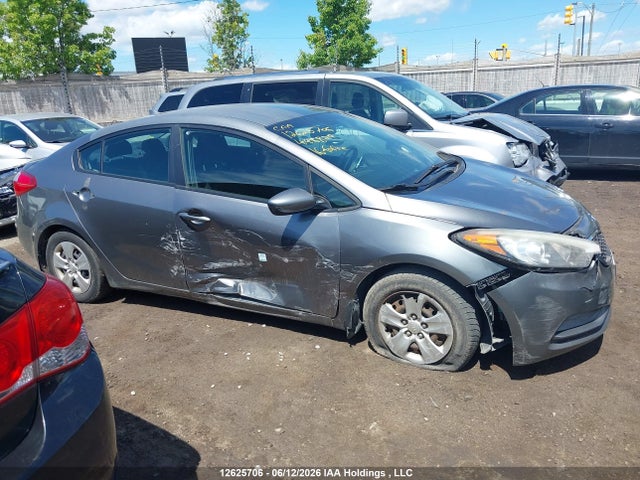 KIA FORTE LX 2016 KNAFK4A62G5448829 Image 13