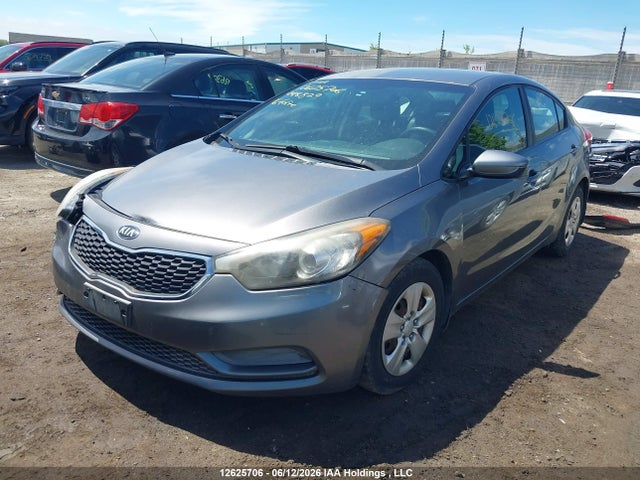KIA FORTE LX 2016 KNAFK4A62G5448829 Image 2
