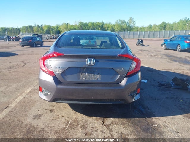 2HGFC2F50JH021865 Honda Civic Lx