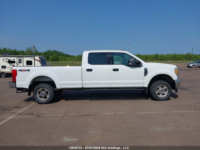 Ford F250 Super Duty 2017 1FT7W2B60HEF41042 Image 13