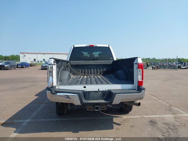 Ford F250 Super Duty 2017 1FT7W2B60HEF41042 Image 16