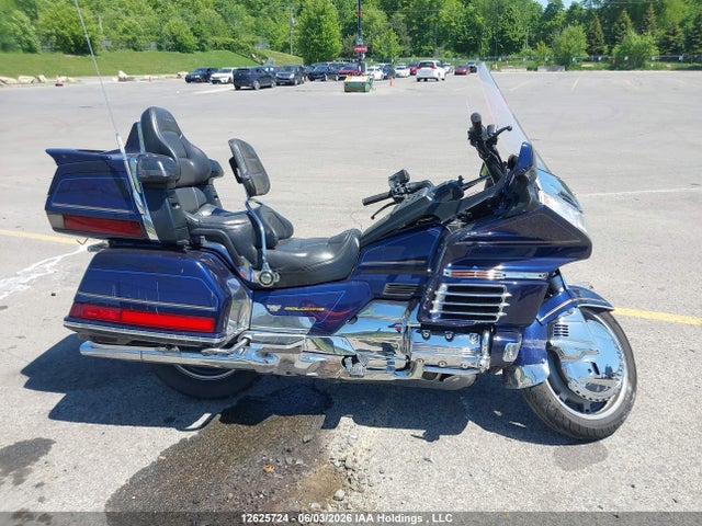 Продаж на аукціоні авто 2000 Honda Gl1500 Se, vin: 1HFSC2256YA200784, номер лоту: 12625724