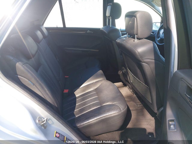 Продажа на аукционе авто 2006 Mercedes-benz Ml 500, vin: 4JGBB75E56A015351, номер лота: 12625728