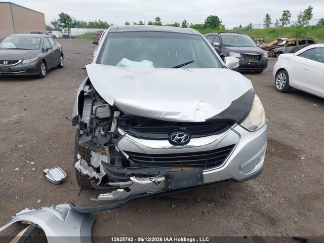 2011 Hyundai Tucson Limited მანქანა იყიდება აუქციონზე, vin: KM8JUCAC2BU189356, აუქციონის ნომერი: 12625742